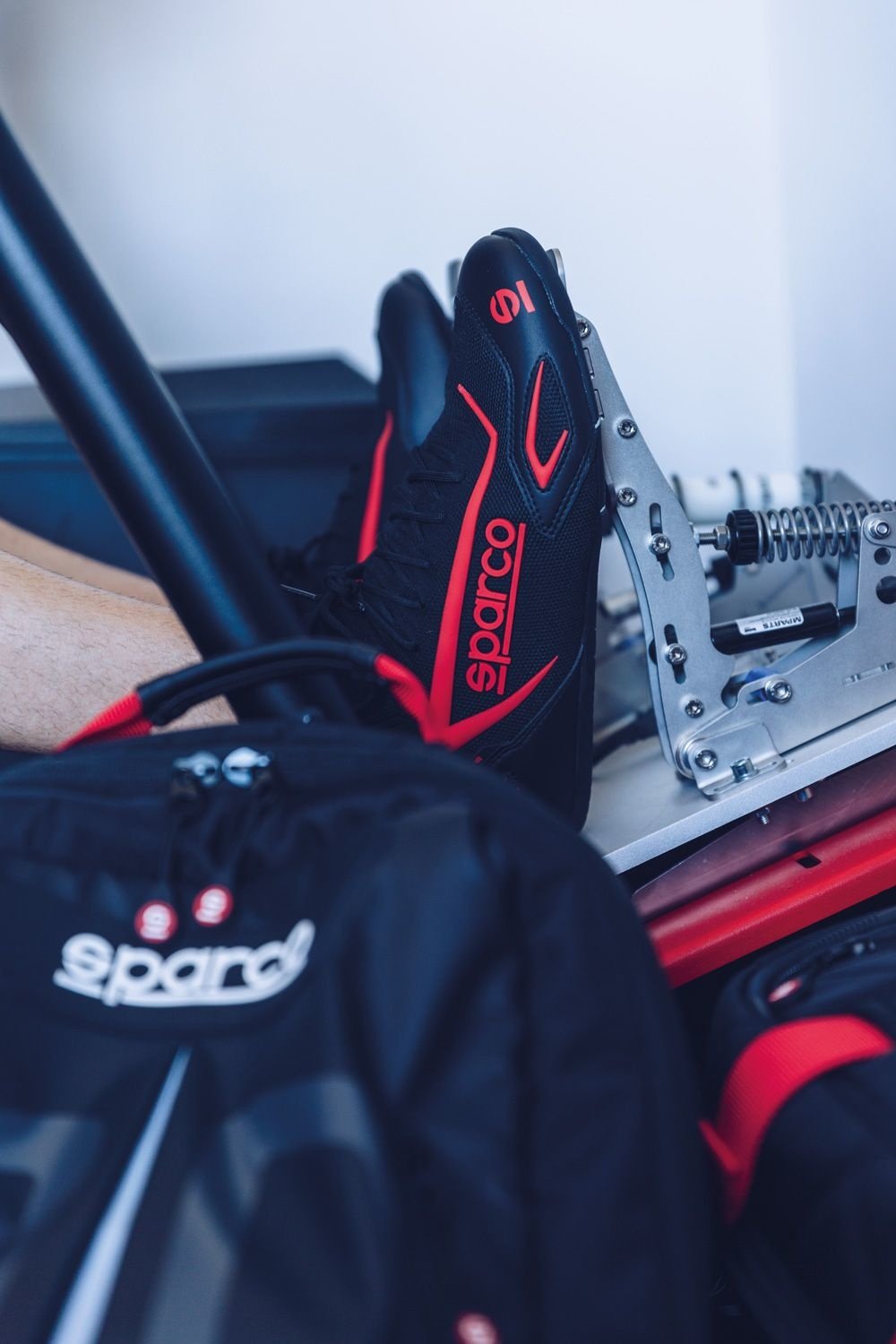 Sparco Gaming shoes Hyperdrive black/fluorescent red