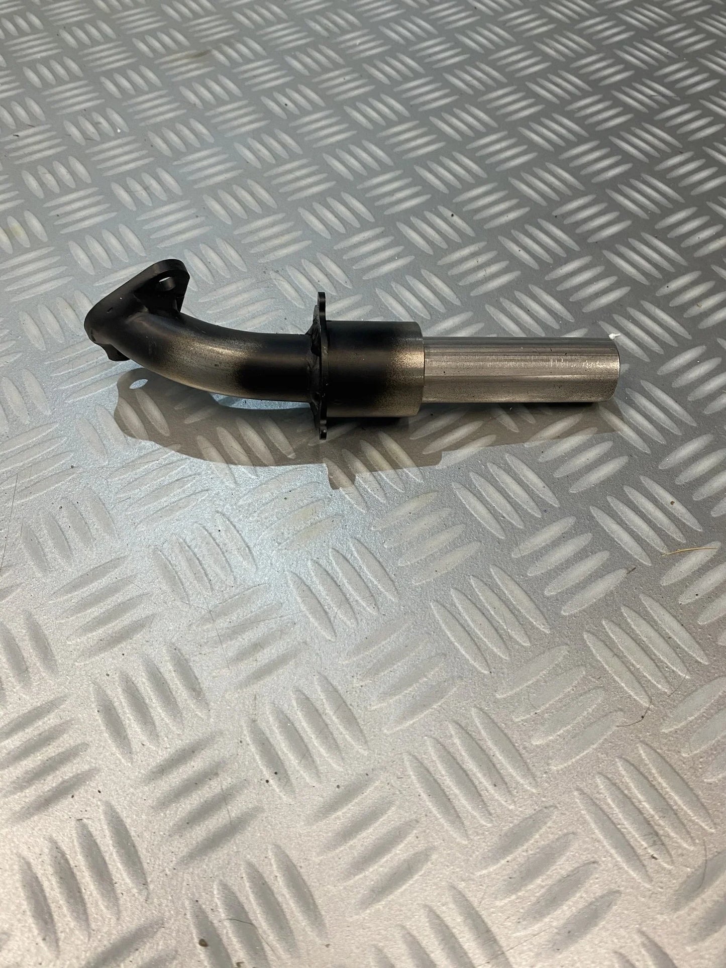 Udstødningsmanifold GX160/200 28MM (fleksibel 44/40MM)