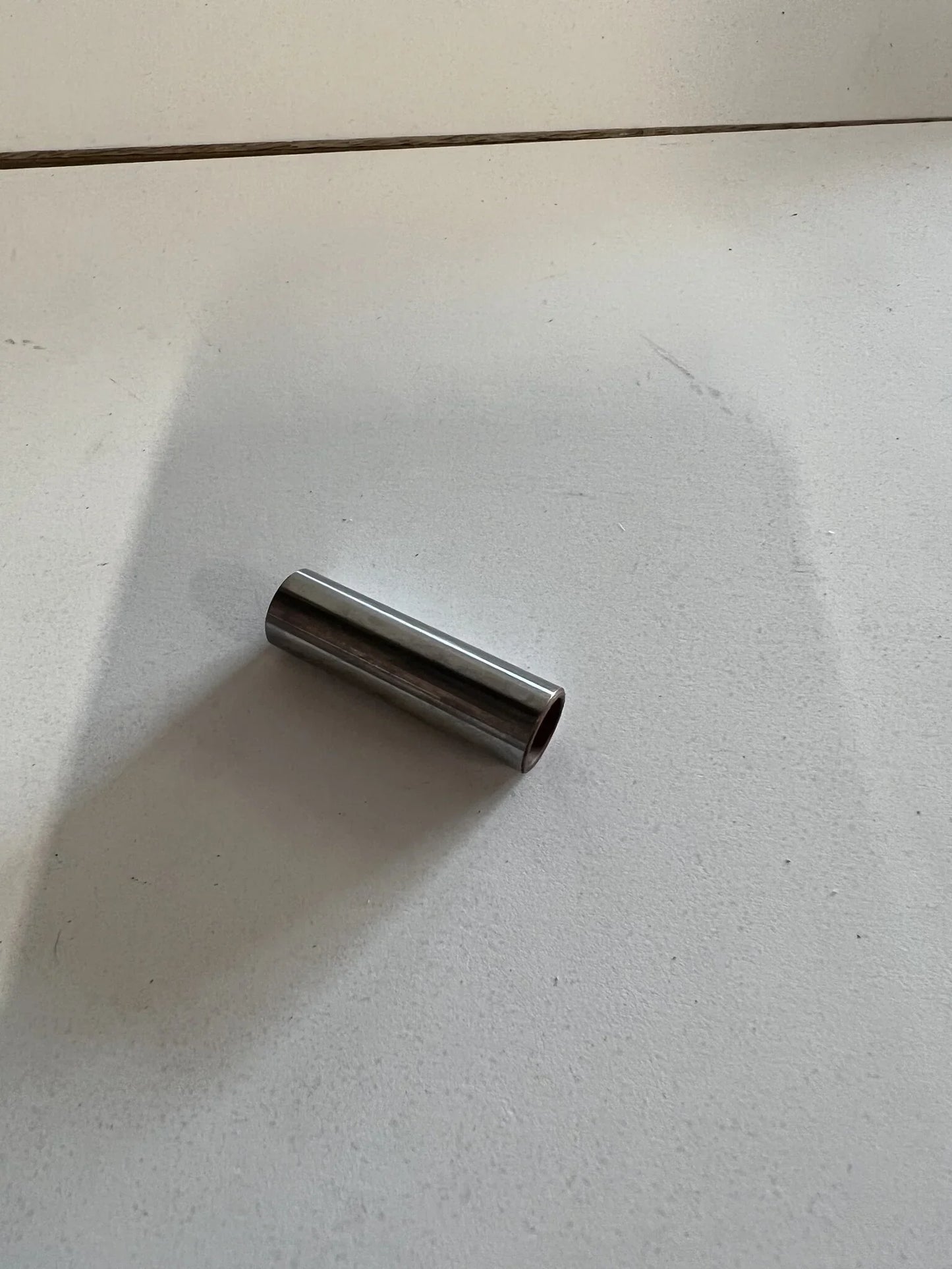 Cavilha de pistão LKE R15 10x34x6,5