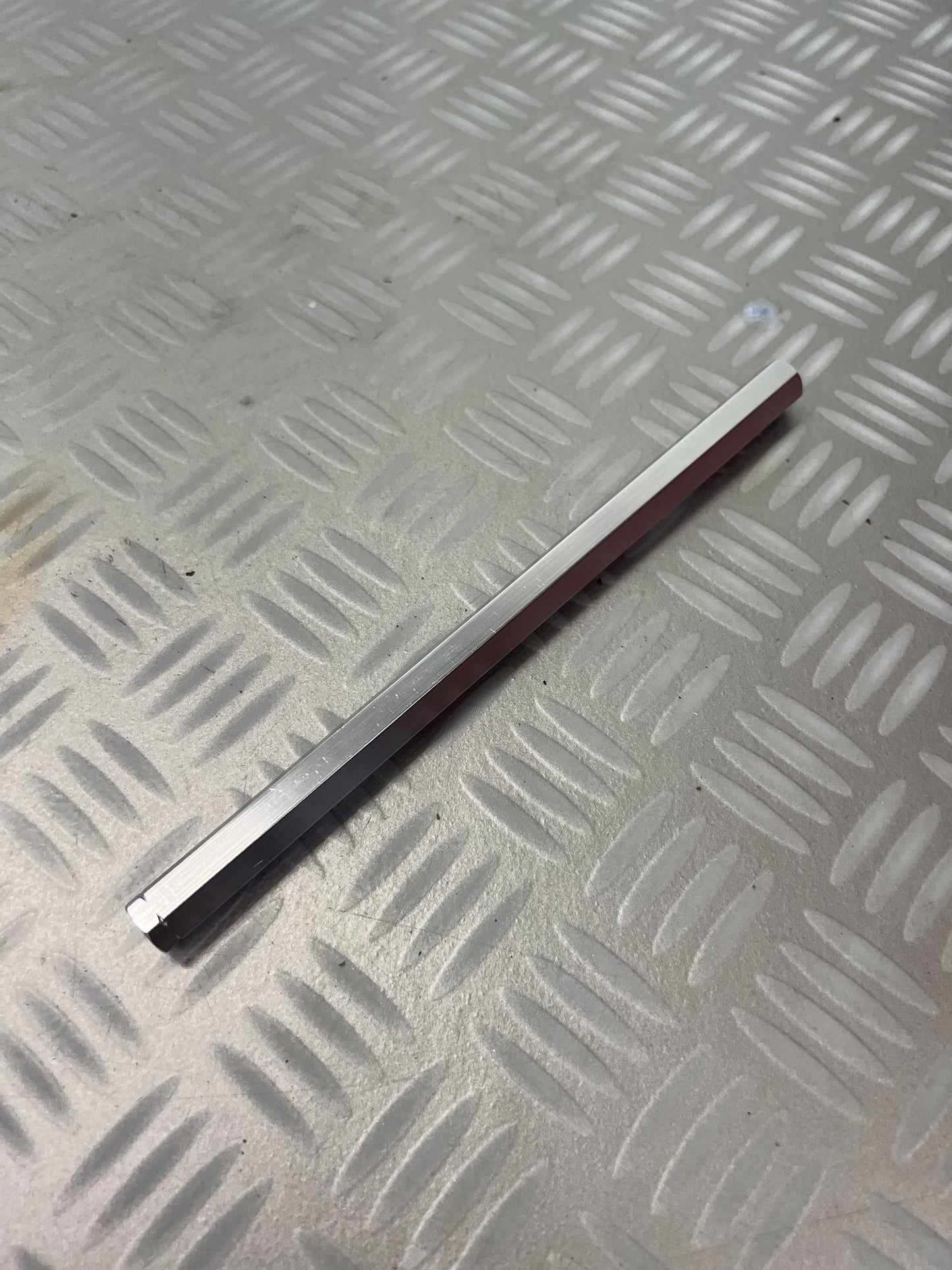 Croc Promotion Tie Rod 275MM
