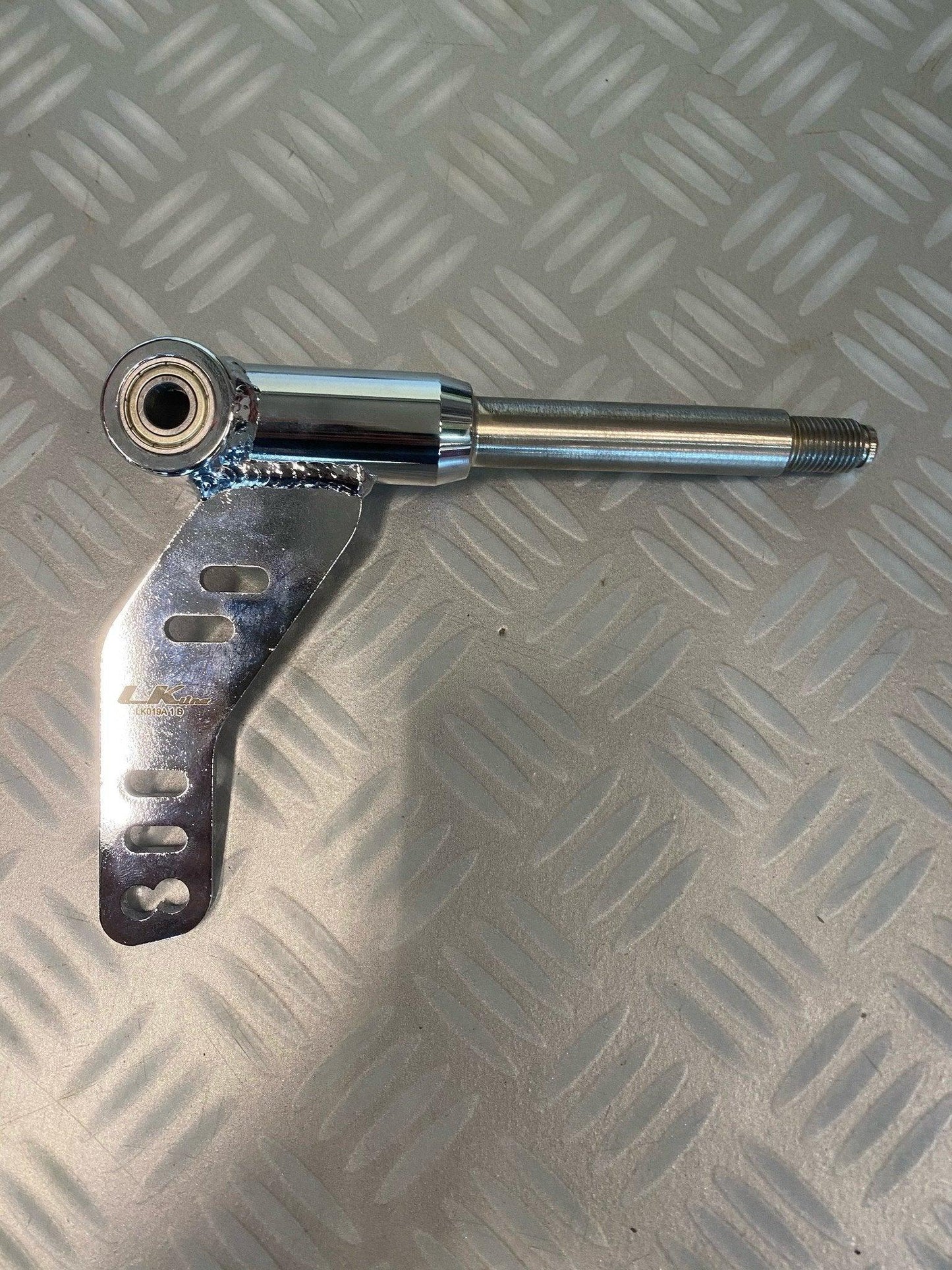 LenzoKart Mini osigurač desni 2015 ili noviji 17 mm