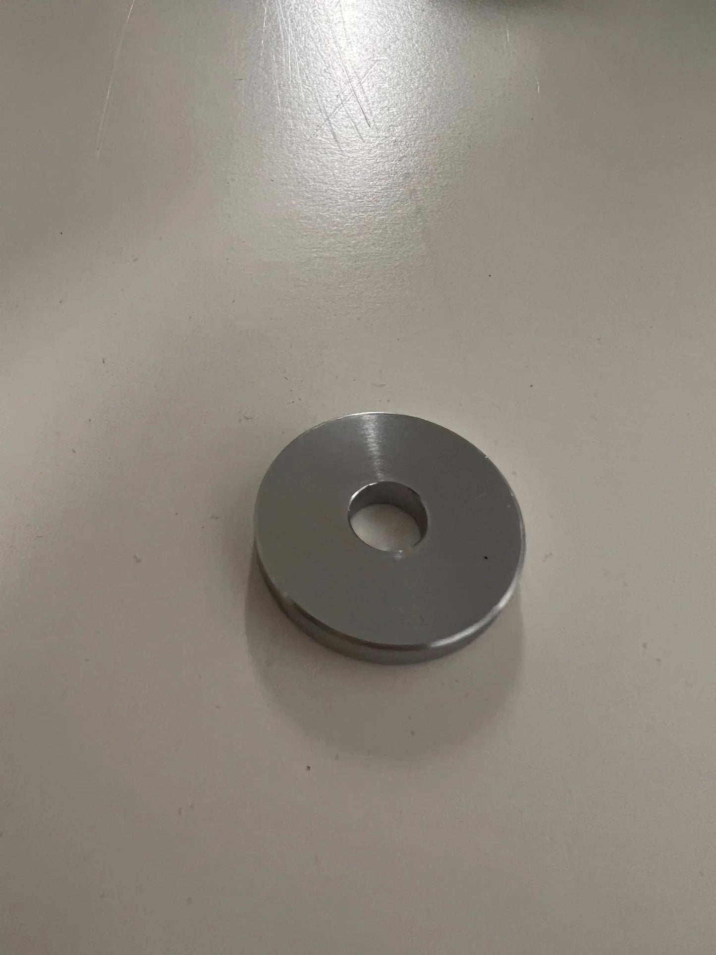 LenzoKart Sëtzspacer M8 x 5 mm déckt Aluminium