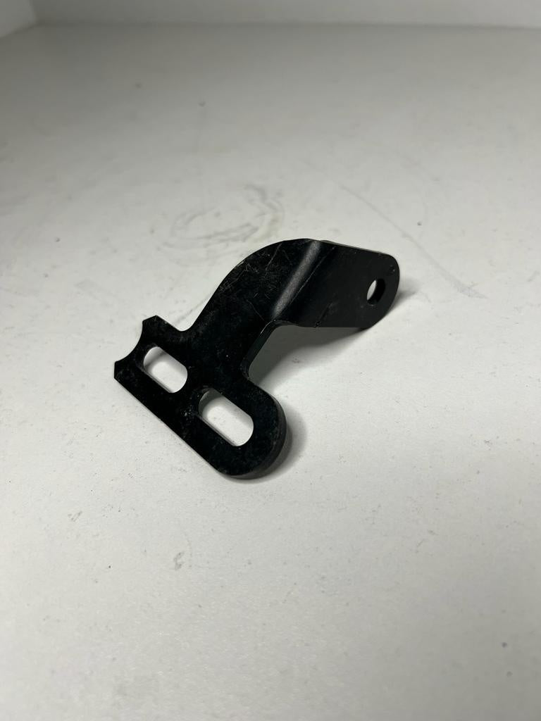 HQ Exhaust support