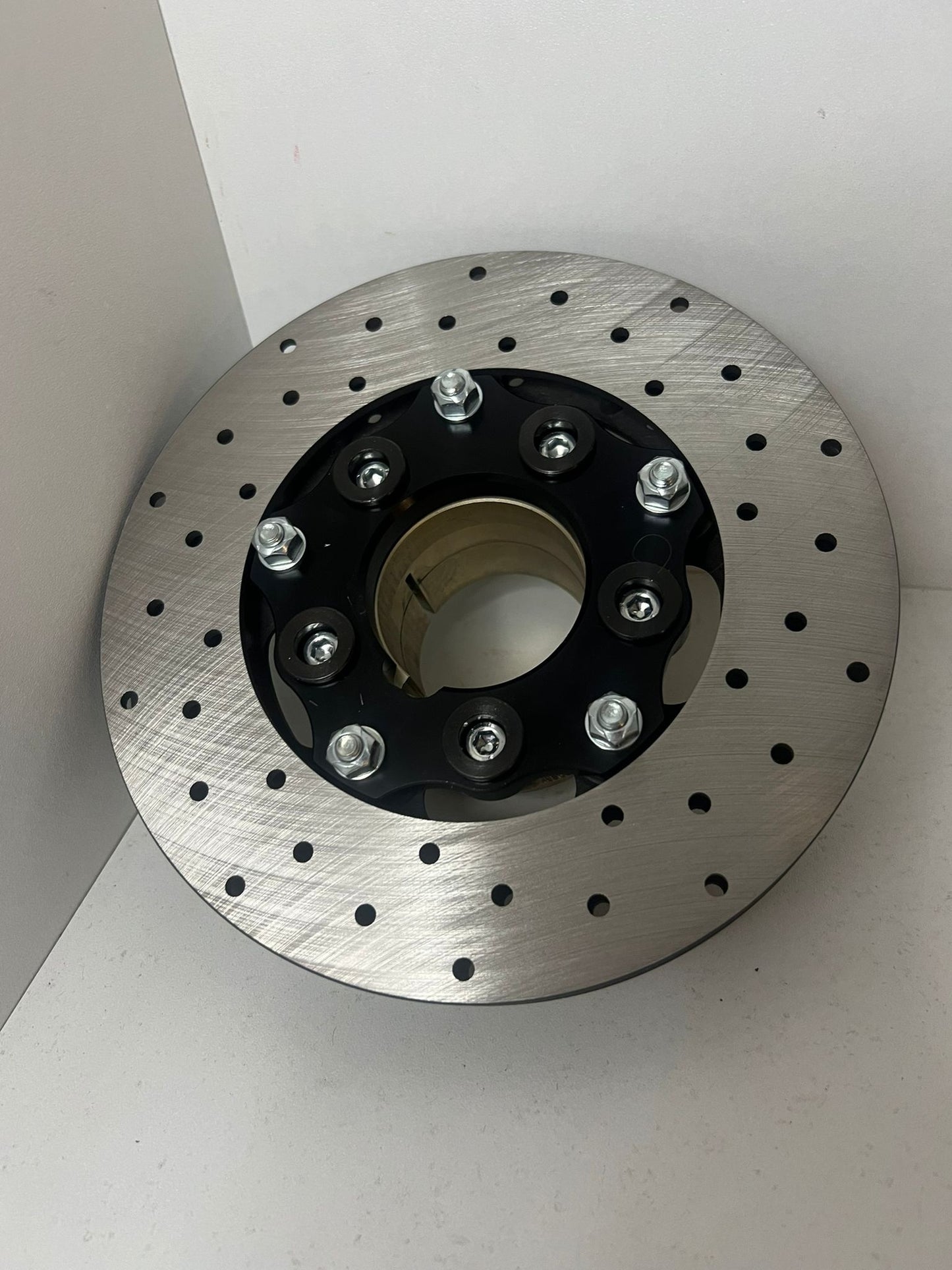 Croc Promotion rear brake disc 180 x 17 MM complete with 50MM Support