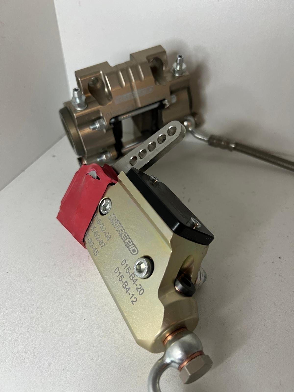 Intrepid Brake Pump + Caliper Set
