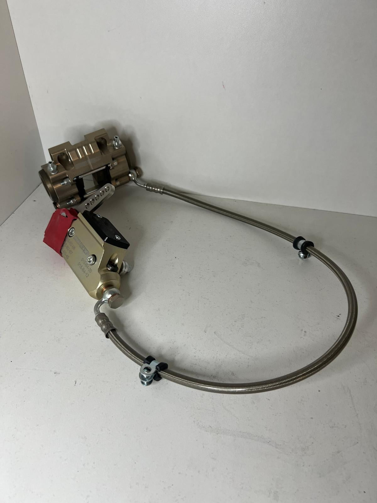 Intrepid Brake Pump + Caliper Set