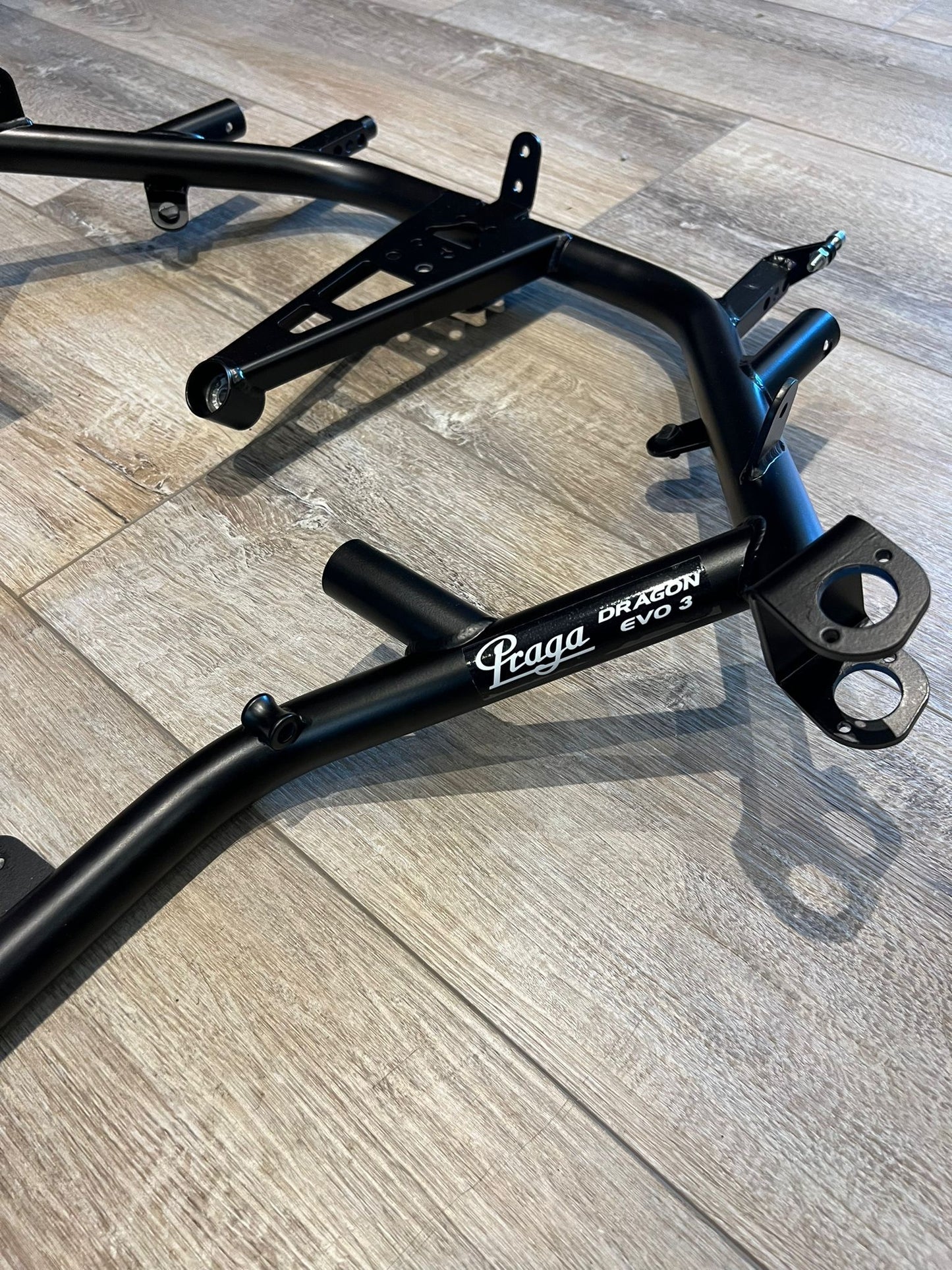 Praga Dragon EVO 3 bare frame