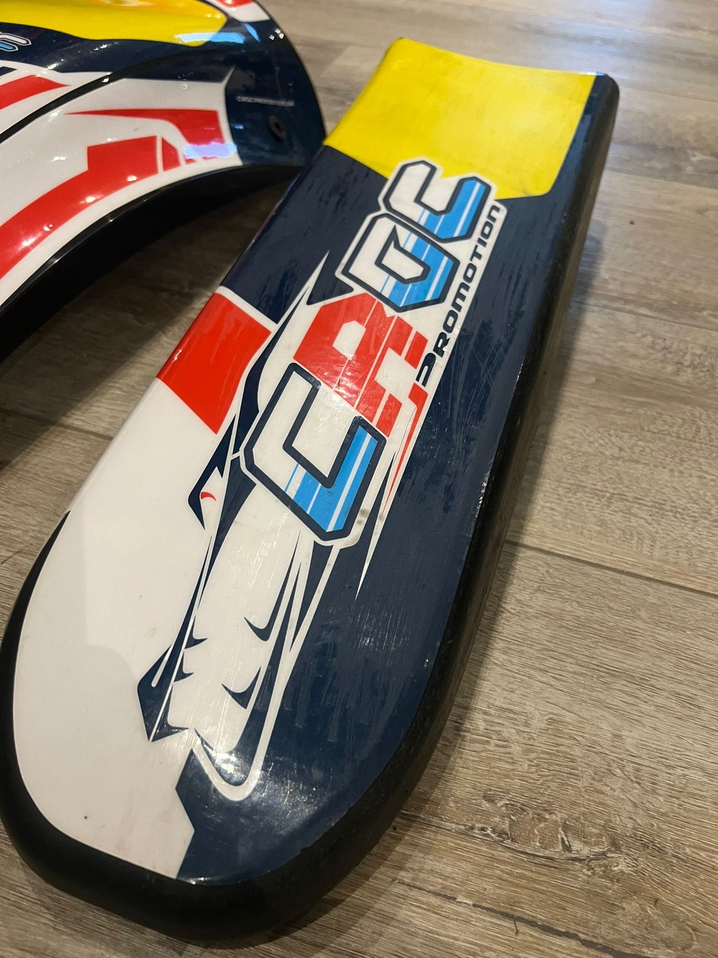Used KG MK20 mini kart bucket set