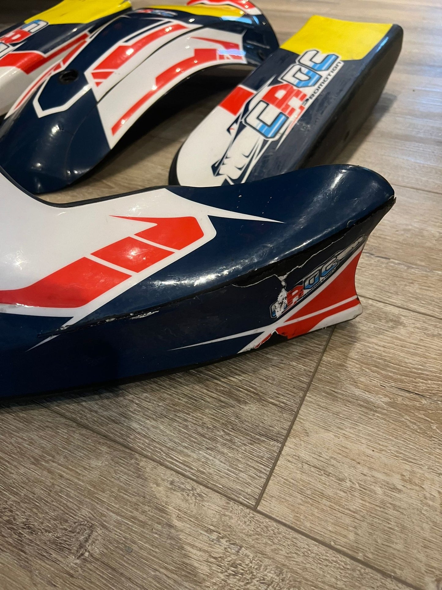 Used KG MK20 mini kart bucket set