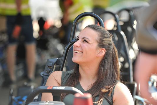 Van pitstraat tot pole position: meer vrouwen in de kartwereld