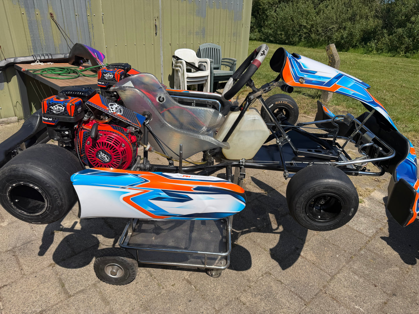 Used pro kart with HP engines