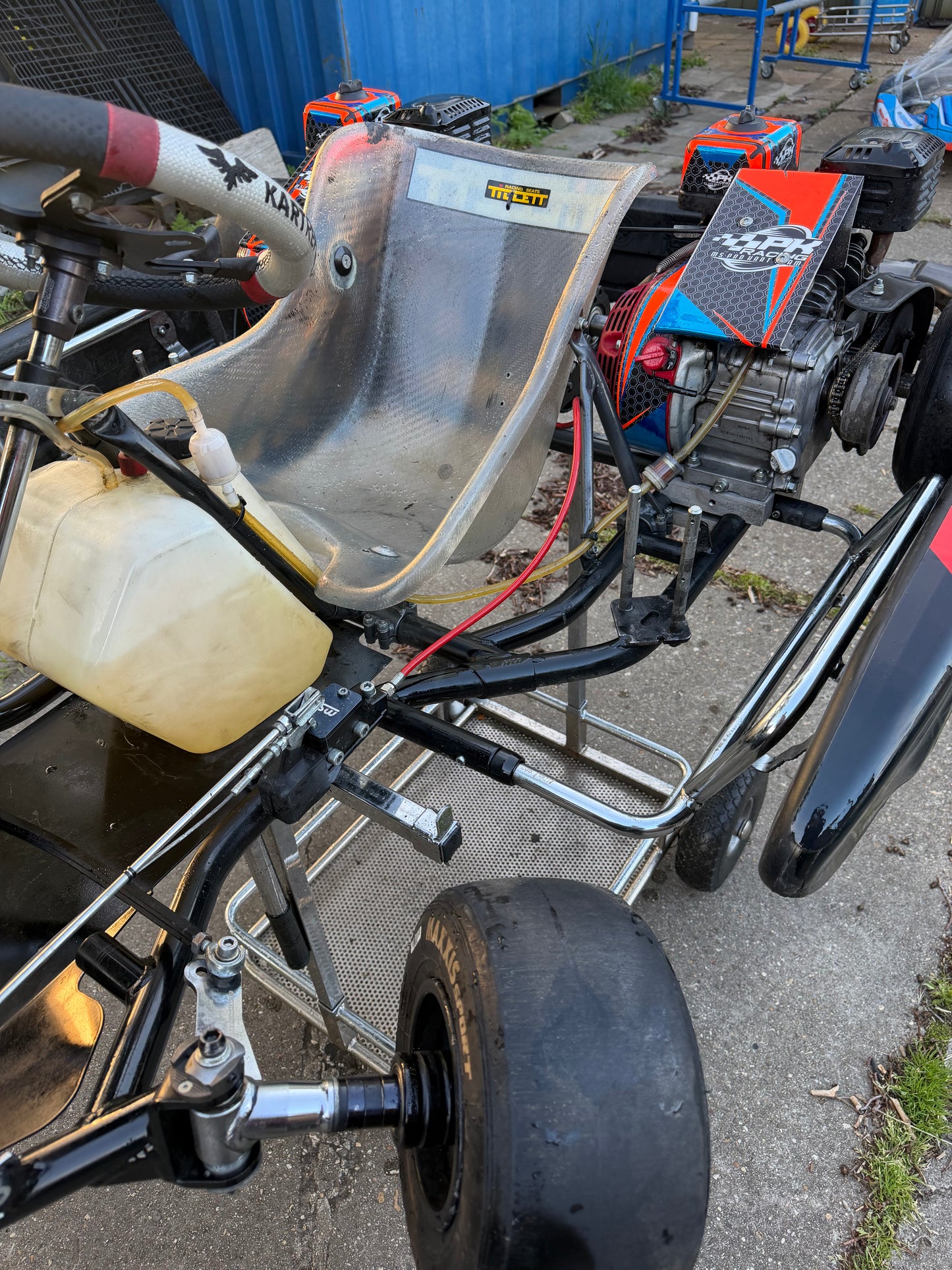 Used pro kart with HP engines