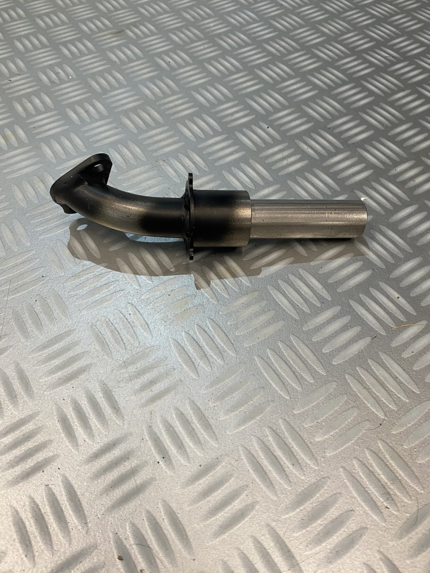 Exhaust manifold GX160/200 28MM (flex 44/40MM)