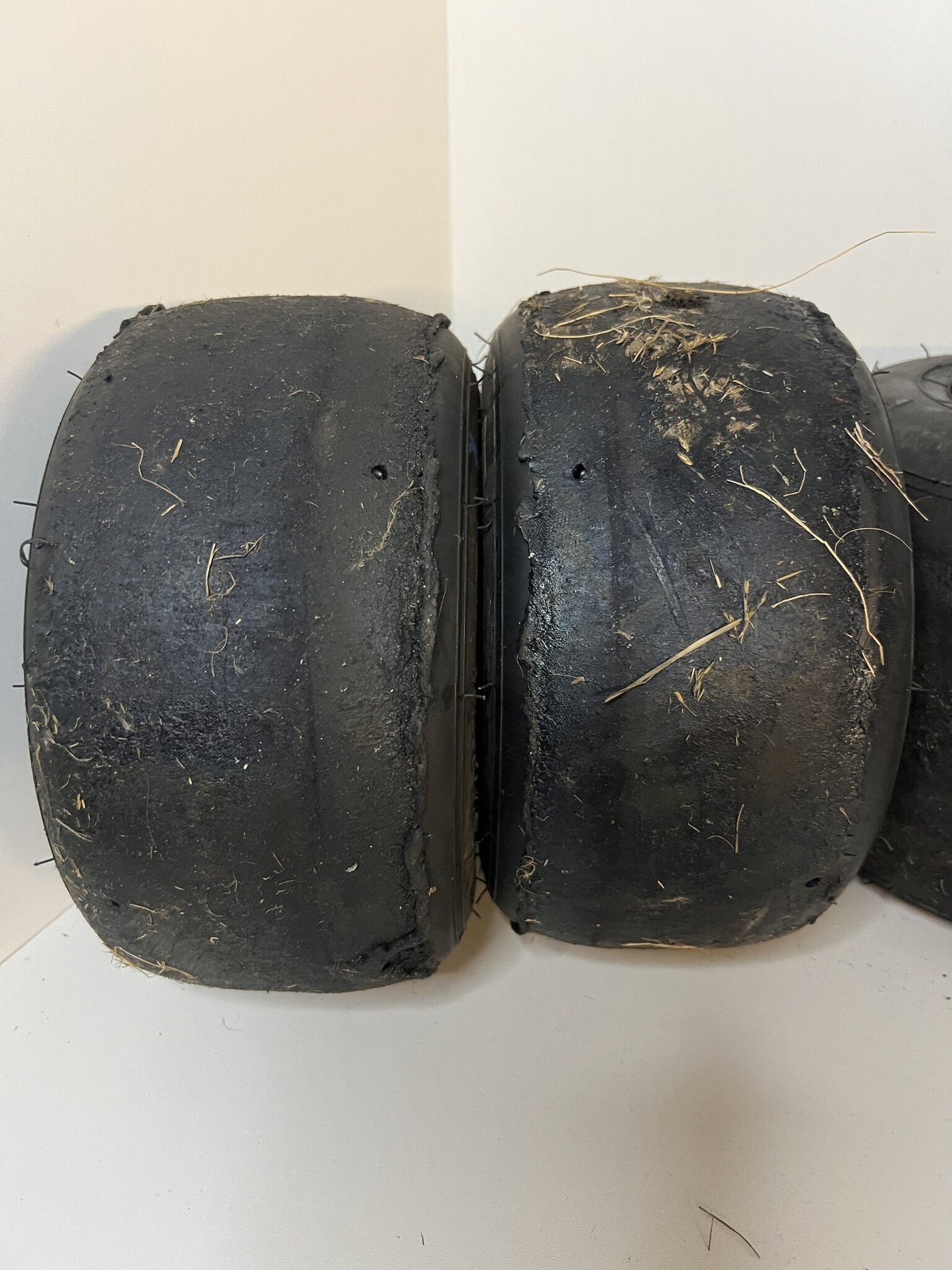 Used MG SH slick tires with new magnesium rims 130-212MM