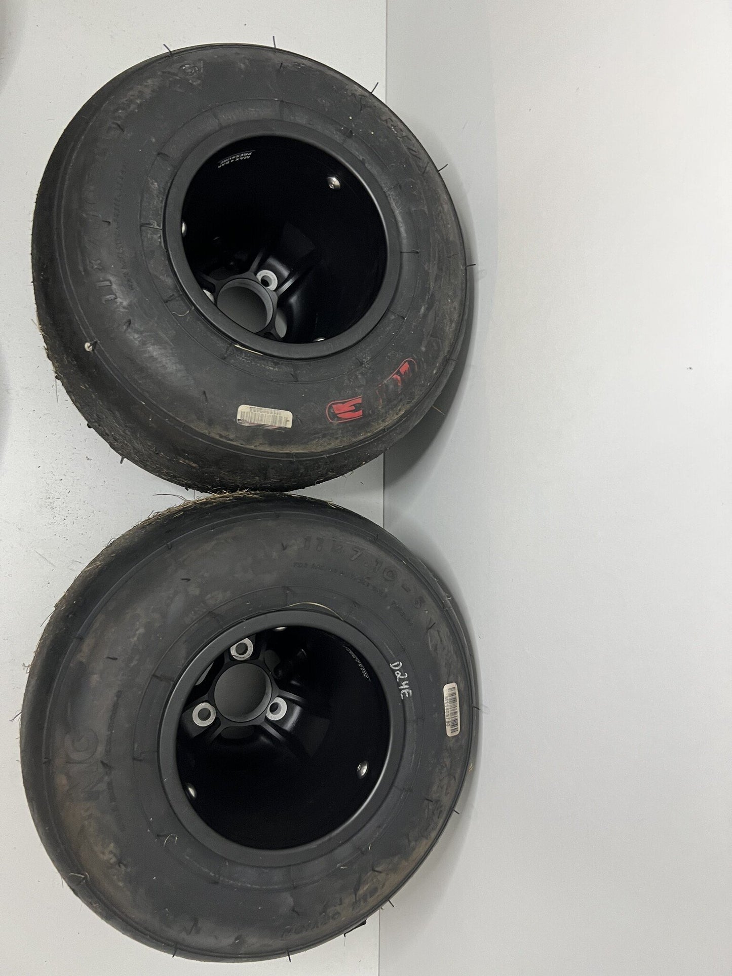 Used MG SH slick tires with new magnesium rims 130-212MM