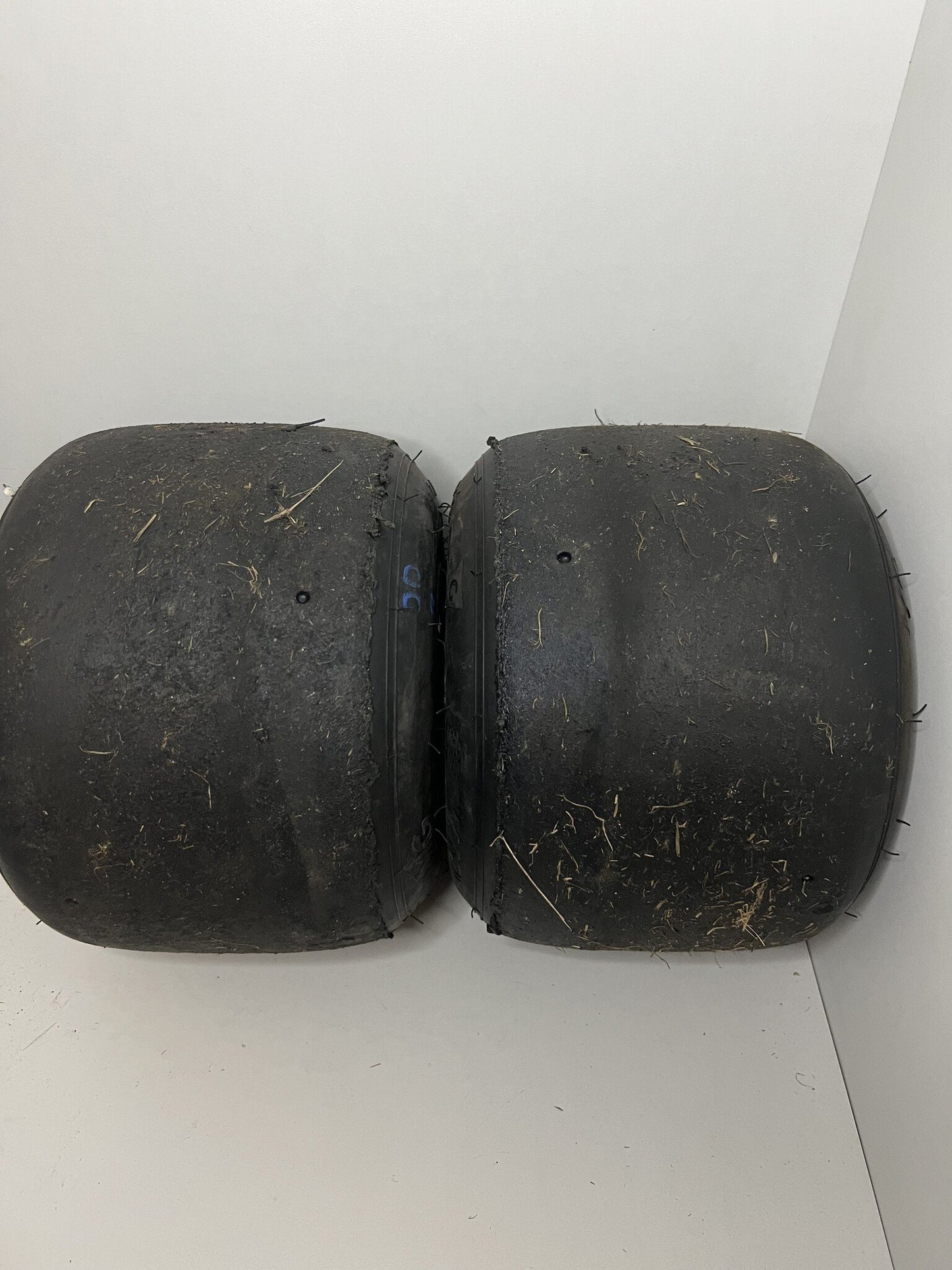 Used MG SH slick tires with new magnesium rims 130-212MM