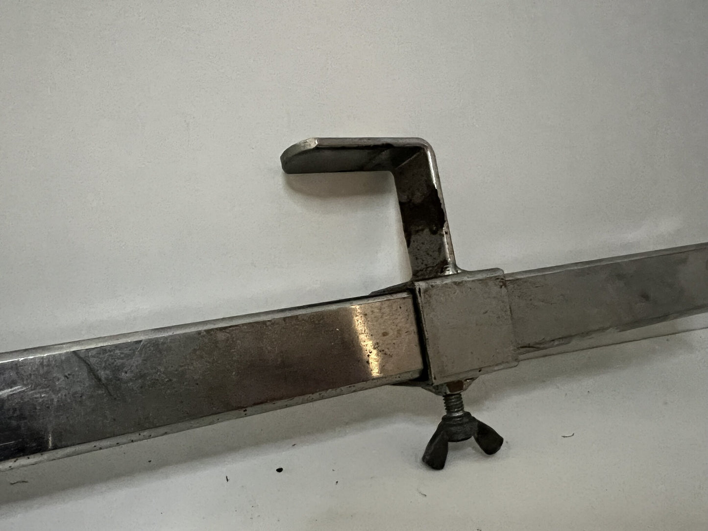 Used RR Seat installation rod