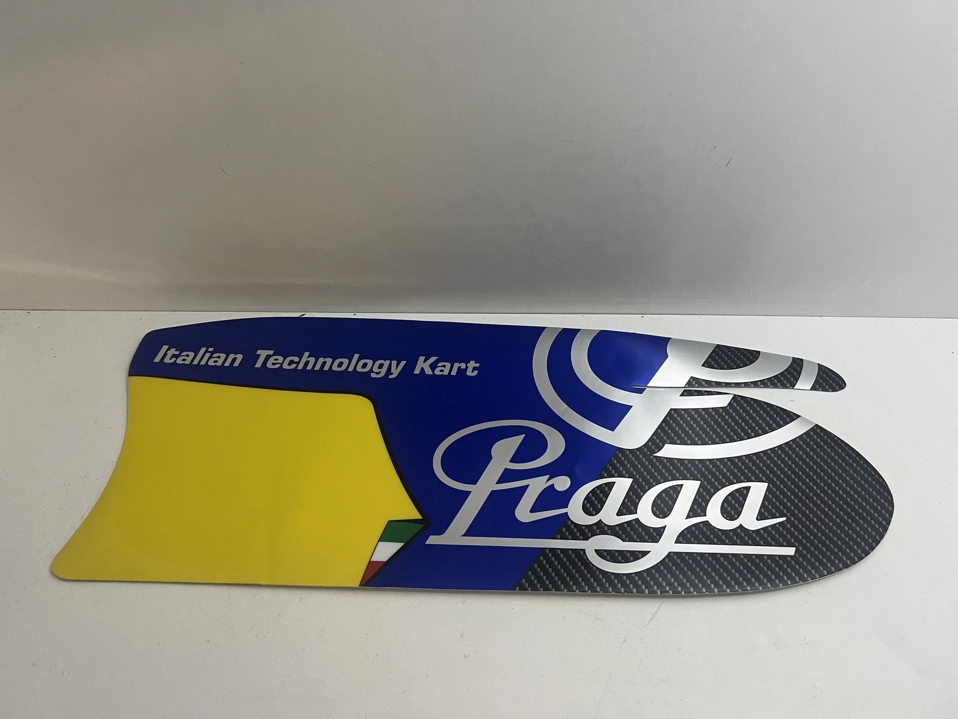 Praga zijbak sticker rechts - KG 507 - KartKings