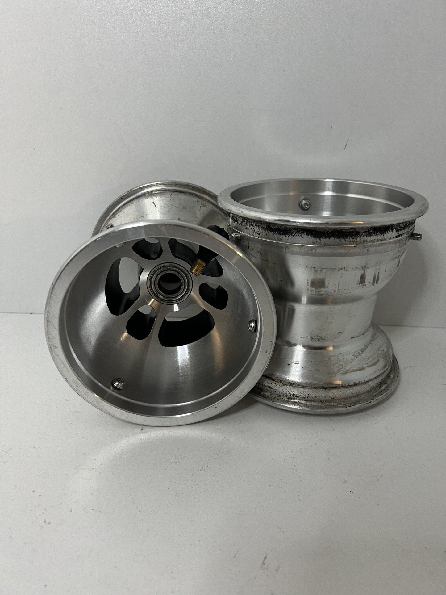 Used DWT Douglas aluminum front rims with 17mm bearings