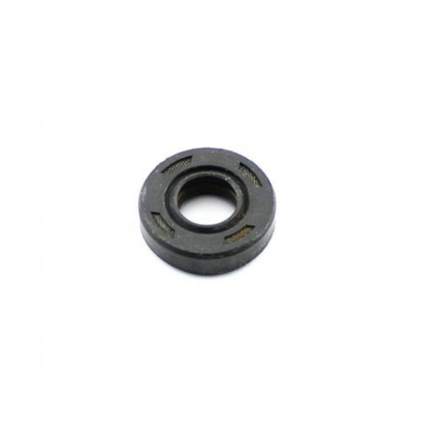 Vortex skirt seal water pump