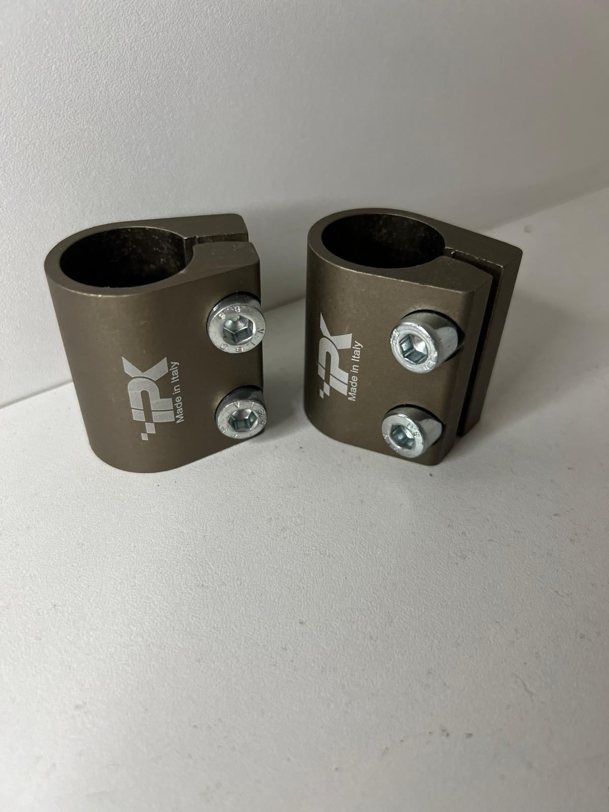 Used IPK Set stabilizer clamps 28MM