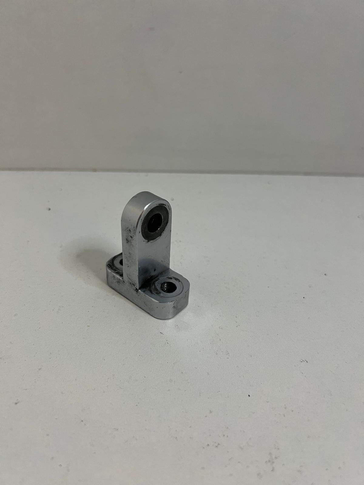 Used LK line exhaust support
