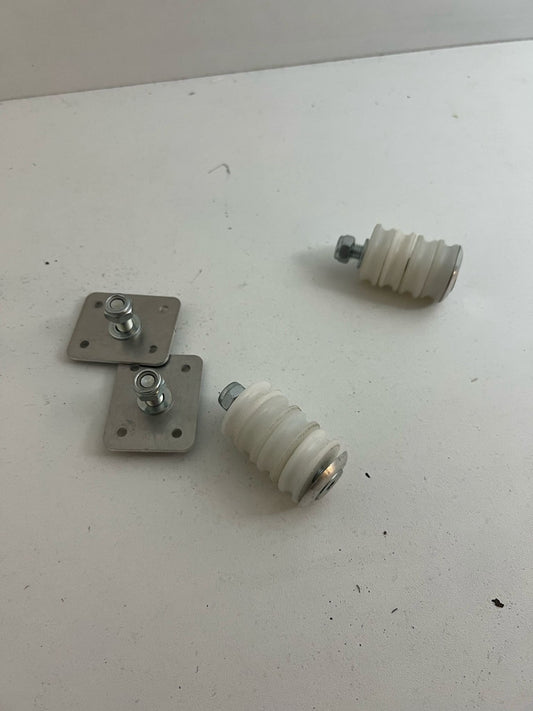 Intrepid chair mounting kit