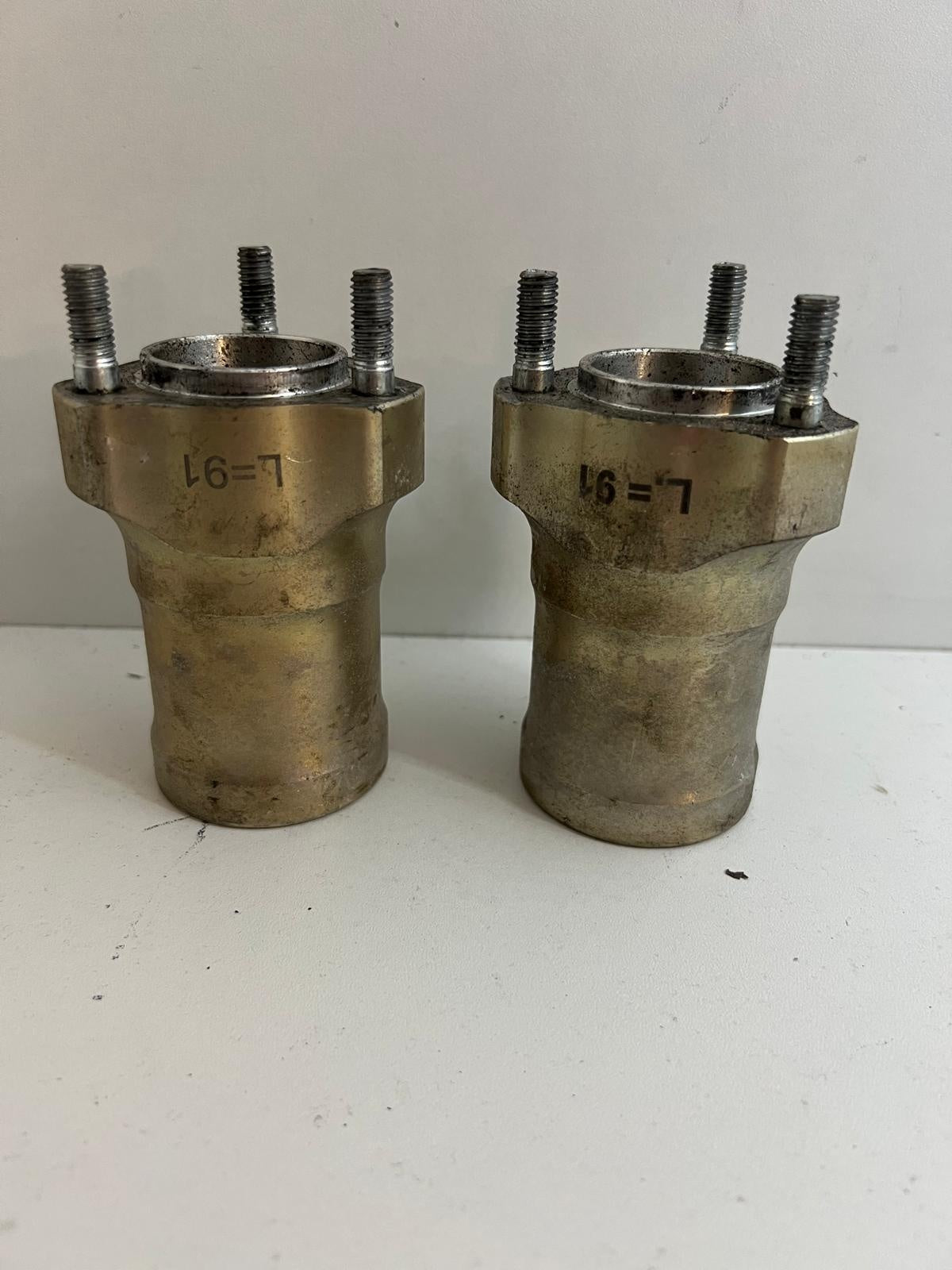 Used Top Kart magnesium front wheel hub set 25 x 91 MM